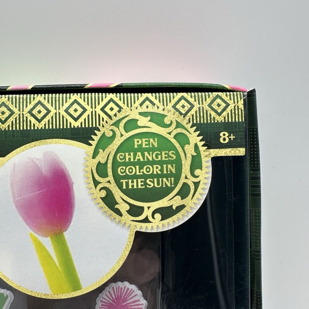 WICKED MOVIE GIFT 2024 - JOURNAL (40 SHEETS) SET WITH PEN (CHANGES),  & STICKERS - Picture 5 of 7